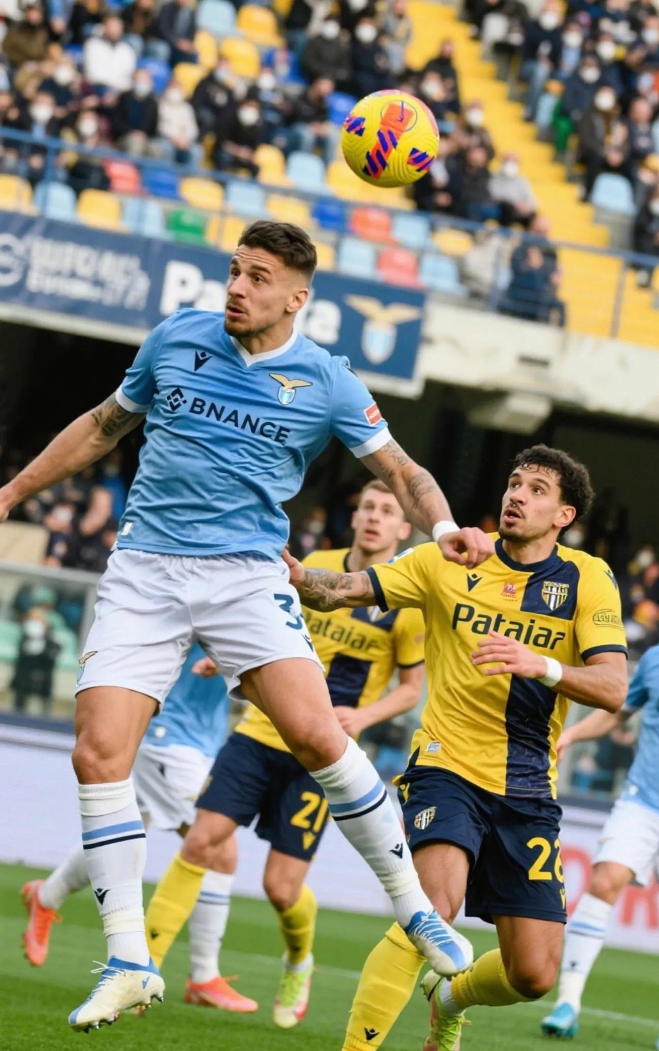 九游体验-里程碑夜！皇家社会伤情更新，意甲今晚刷纪录，气氛紧张，阵容厚度经受考验-九游体验