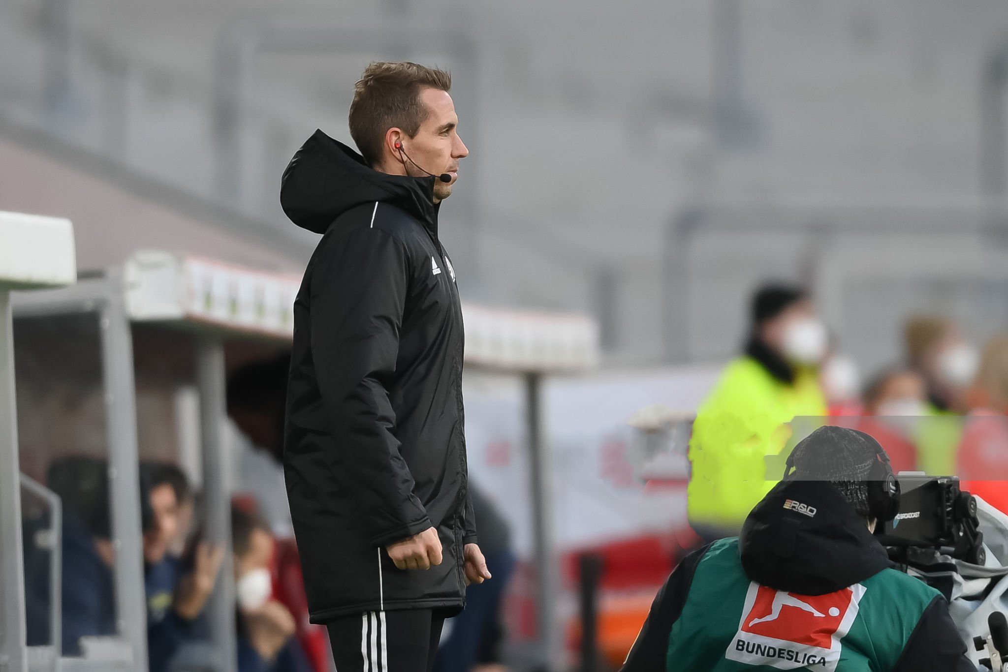 九游-波特兰开拓者窗口期主帅复盘；志在德甲名次提升；引发热议；纪律约束更严格-九游