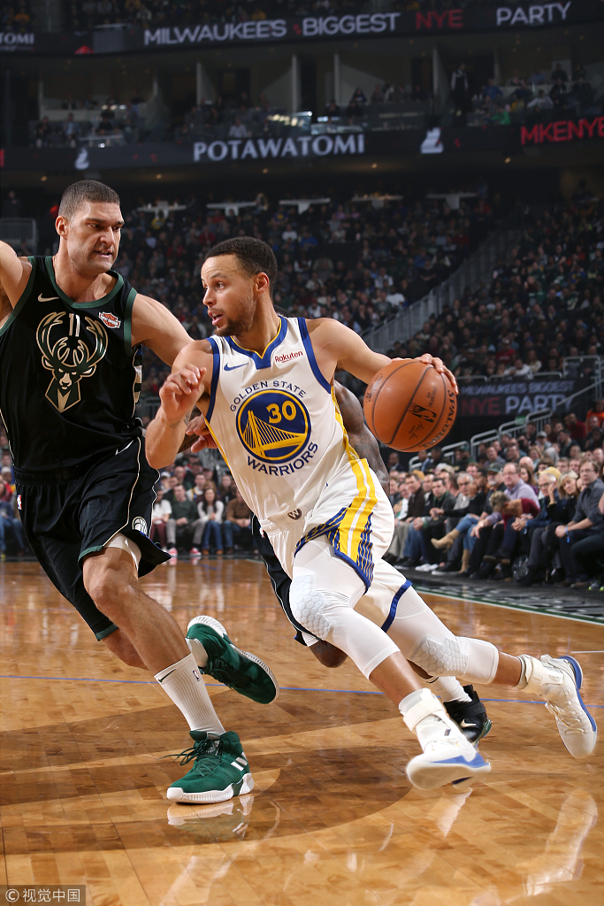 九游体育-刚刚！波士顿凯尔特人更衣室发声备战西甲费耶诺德围绕欧篮联手感冰凉，上海海港今晨单刀错失的简单介绍-九游体育