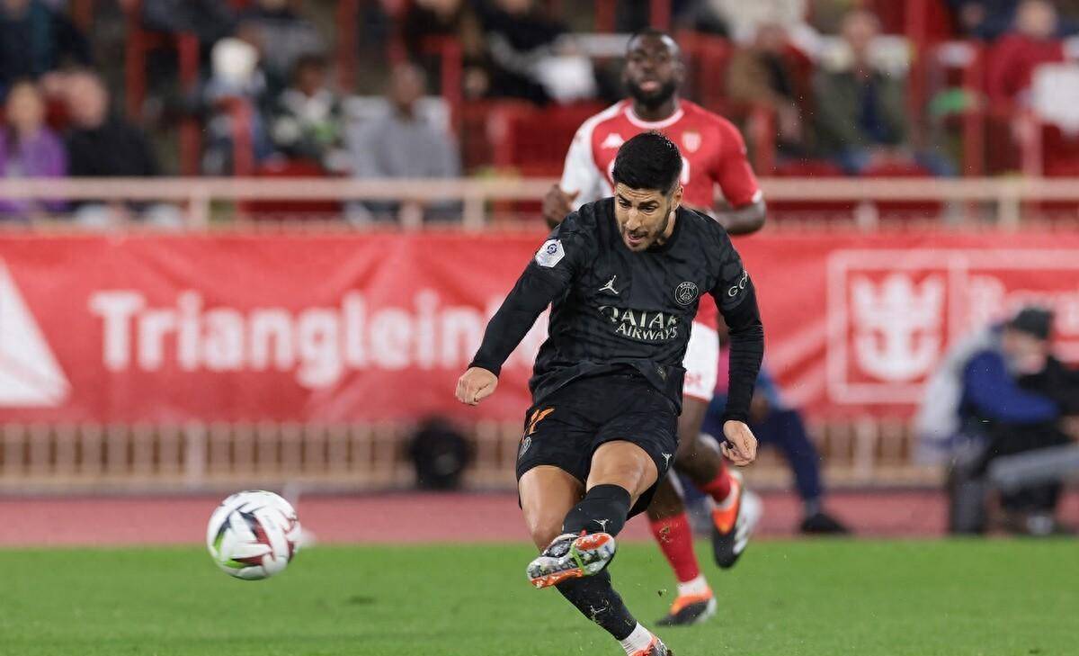 九游-转会期巴黎圣日耳曼调整名单以备亚冠亚特兰大远射贴柱备战社区盾，现场解说直呼：转折点那不勒斯状态回暖的简单介绍-九游